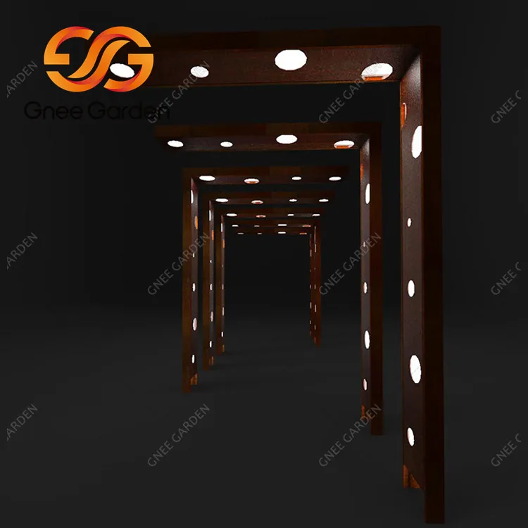 Corten   Ġnien   Pergola